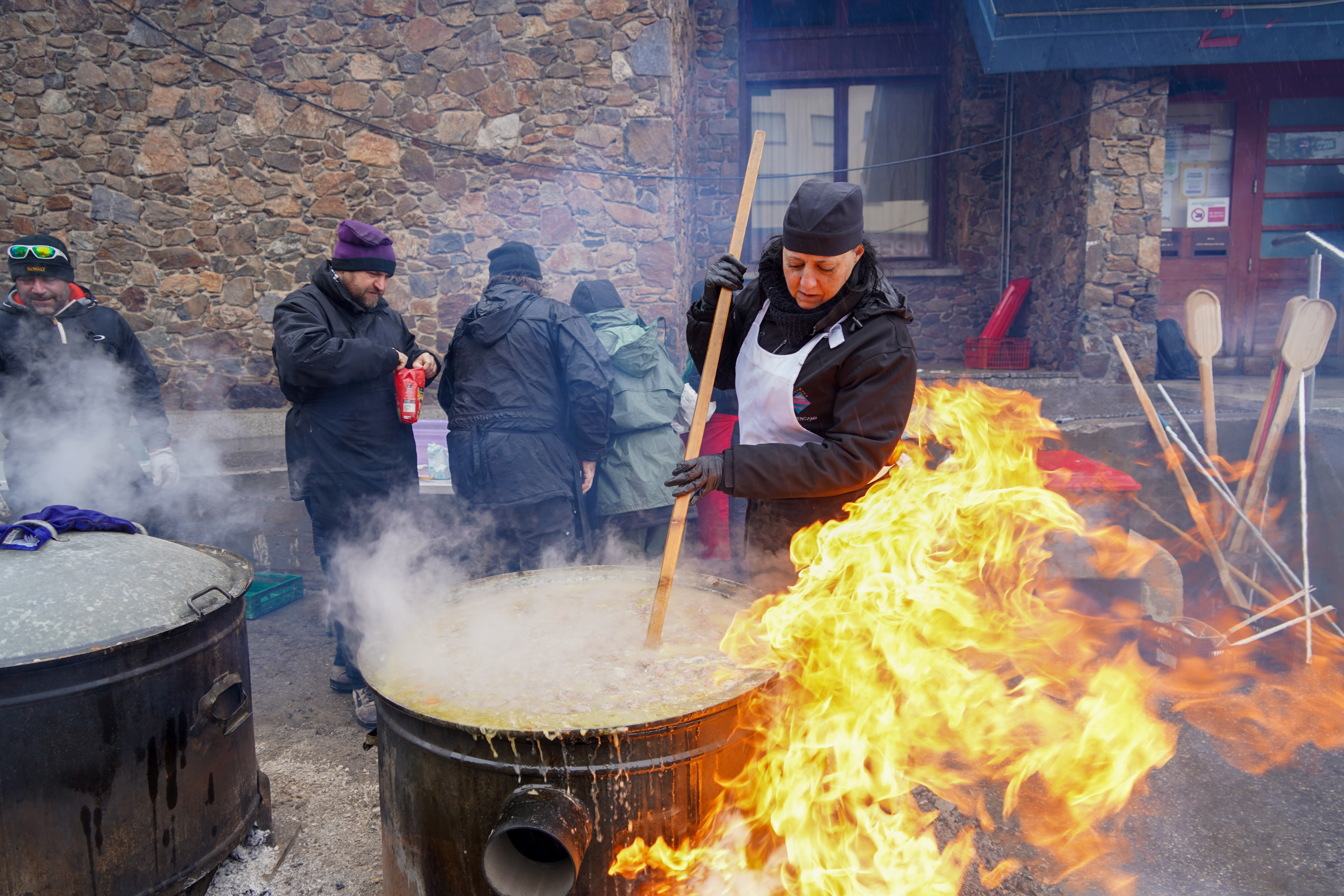 Escudella de Sant Antoni 2024 al Pas de la Casa