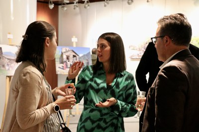 Inauguració de l'exposició 'Integrats' a casa comuna d'Encamp.