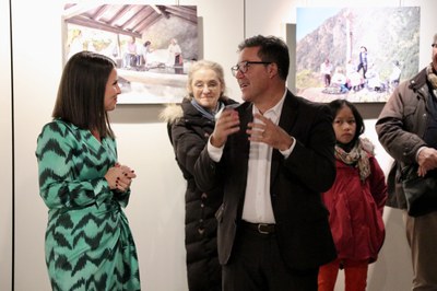 Inauguració de l'exposició 'Integrats' a casa comuna d'Encamp.