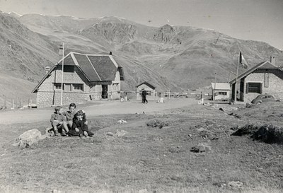 1958 - Duana Pas de la Casa.jpg.