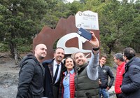 Encamp acull una nova escultura per situar la collada de Beixalís com a referència en el cicloturisme