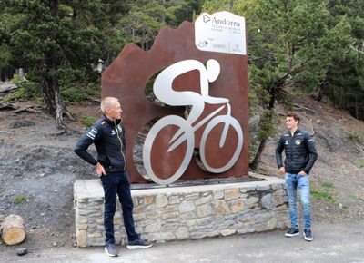 Inauguració escultura del ciclisme a la collada de Beixalís, Encamp..