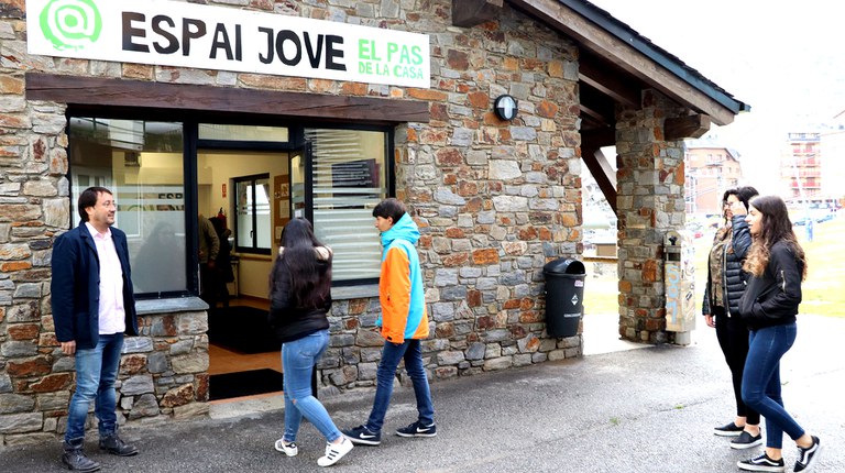 Espai Jove Pas-004.JPG