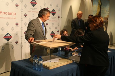 EC2015-005.JPG.