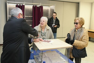EC2015-090.JPG.