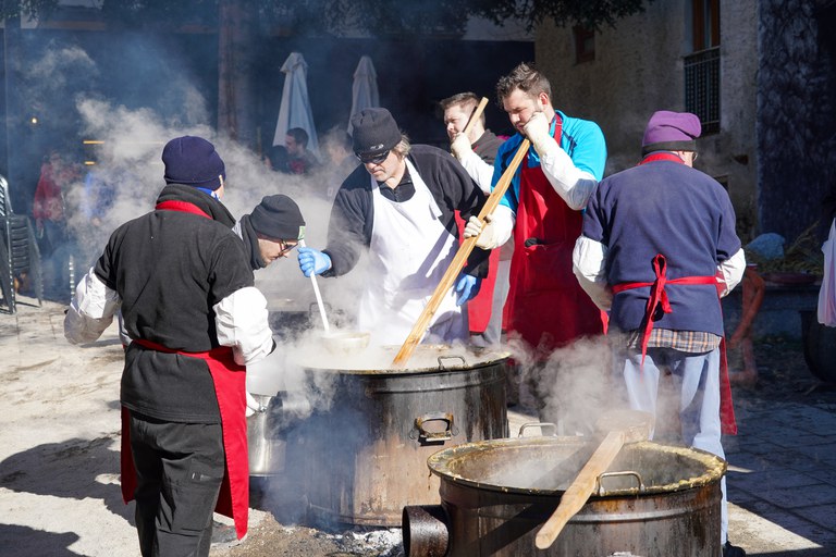 L'Escudella de Sant Antoni i els Encants d'Encamp 2024.jpg