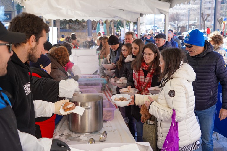 L'Escudella de Sant Antoni i els Encants d'Encamp 2024.jpg
