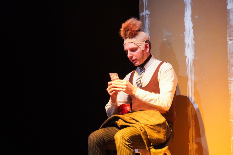 Obra teatral L'Anorak @ComuEncamp