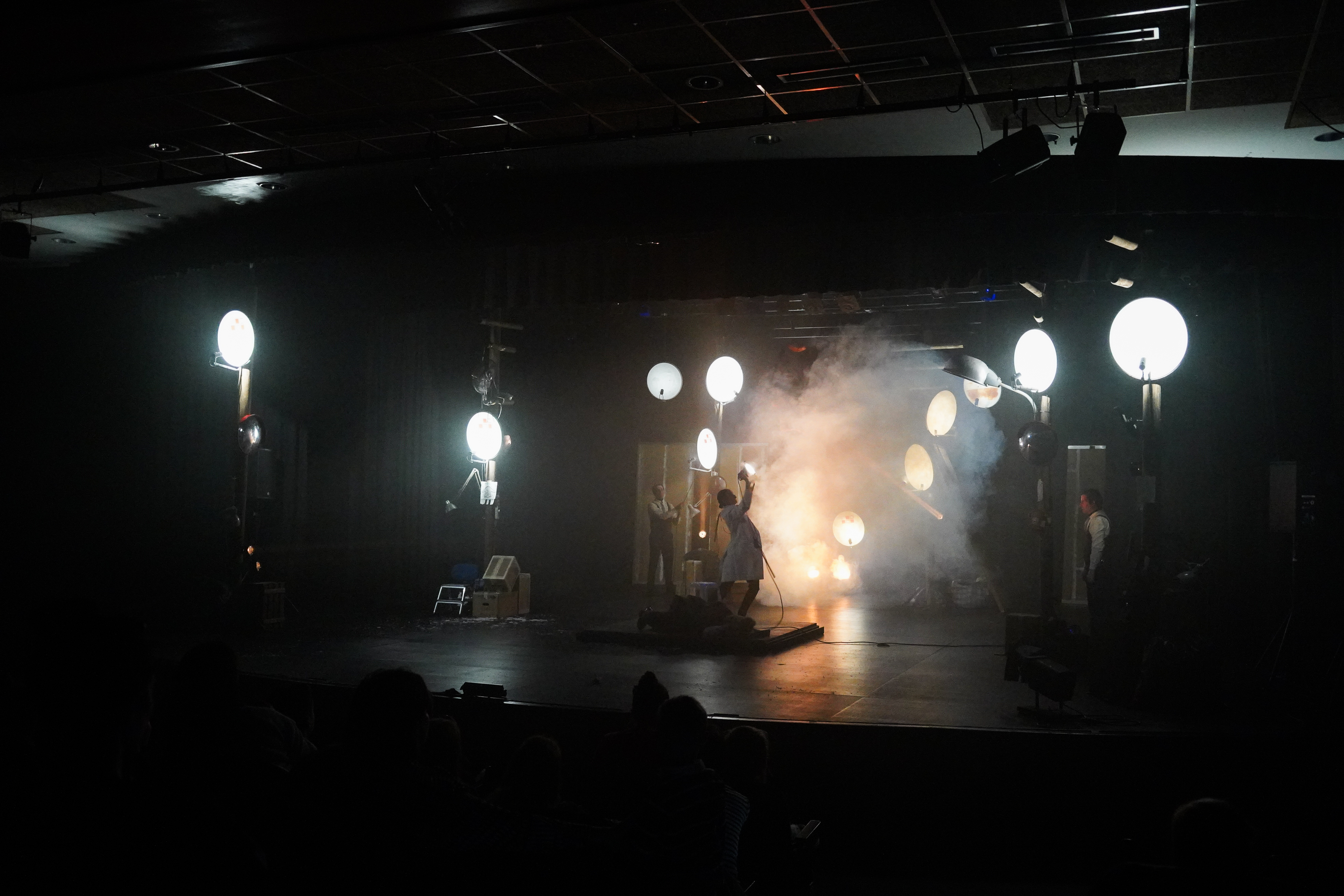 Obra teatral L'Anorak @ComuEncamp