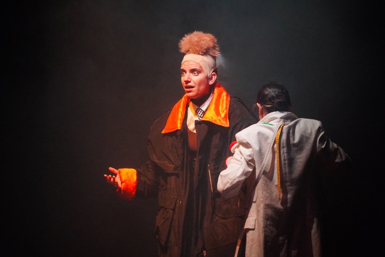 Obra teatral L'Anorak @ComuEncamp