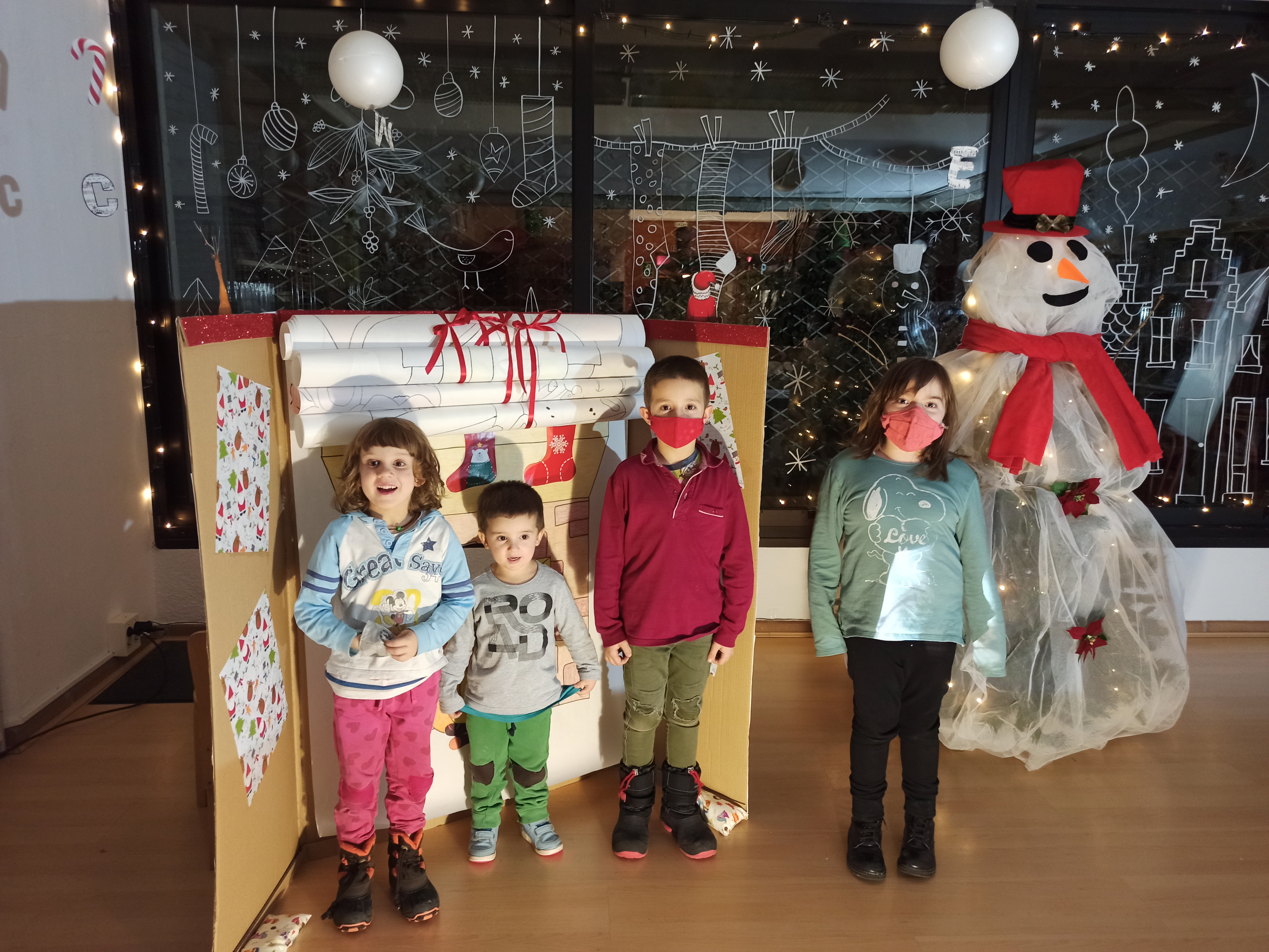 Taller infantil 'M'agrada el Nadal' celebrat a la Biblioteca d'Encamp