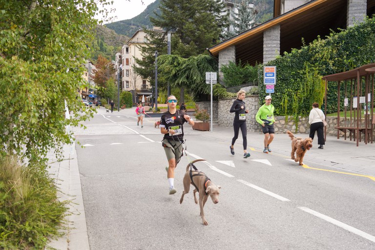 20251004 Correcanins - 10 k @ComuEncamp (10).jpg