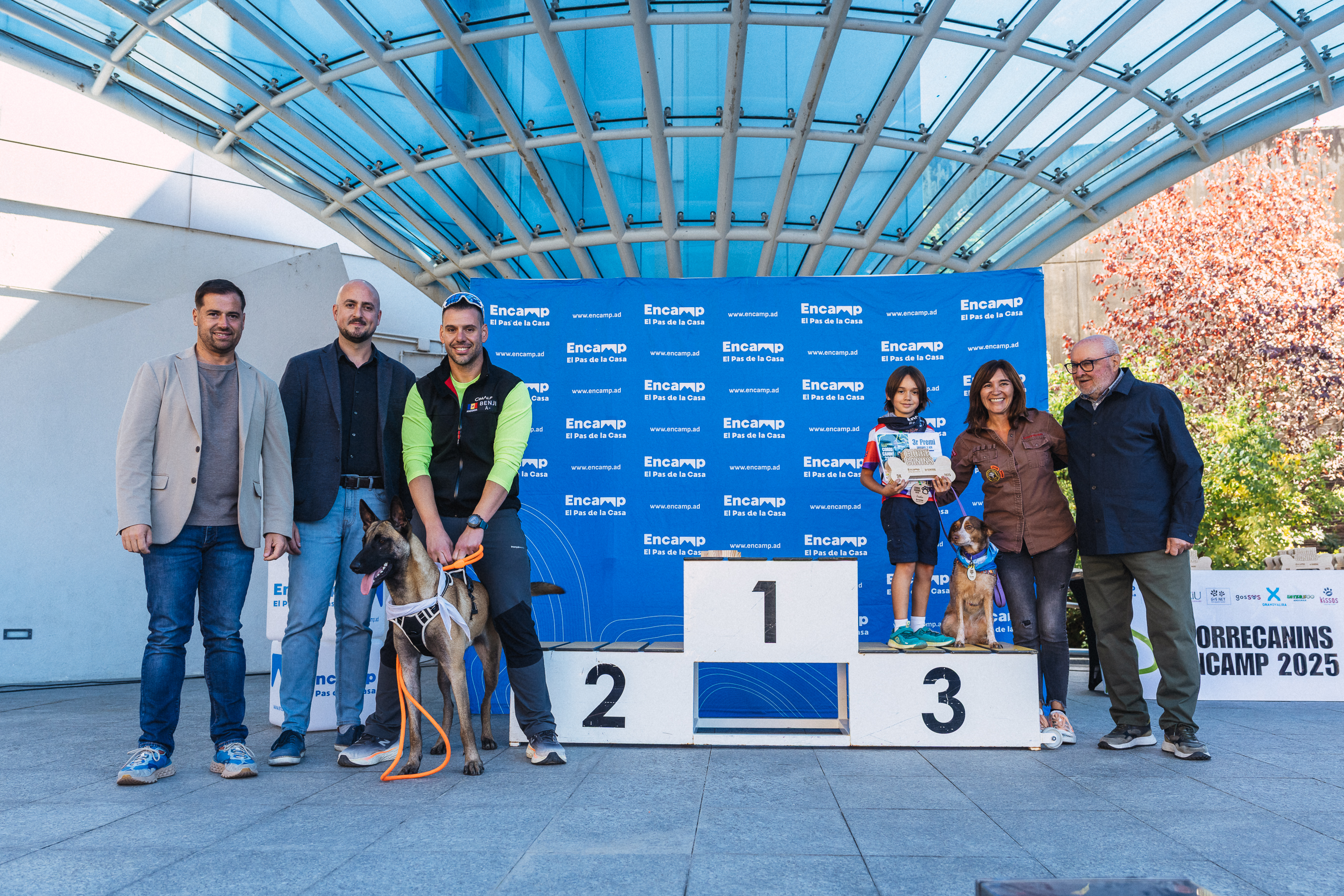 20251004 CorreCanins Podi 3k @RCAudiovisual @ComuEncamp.jpg
