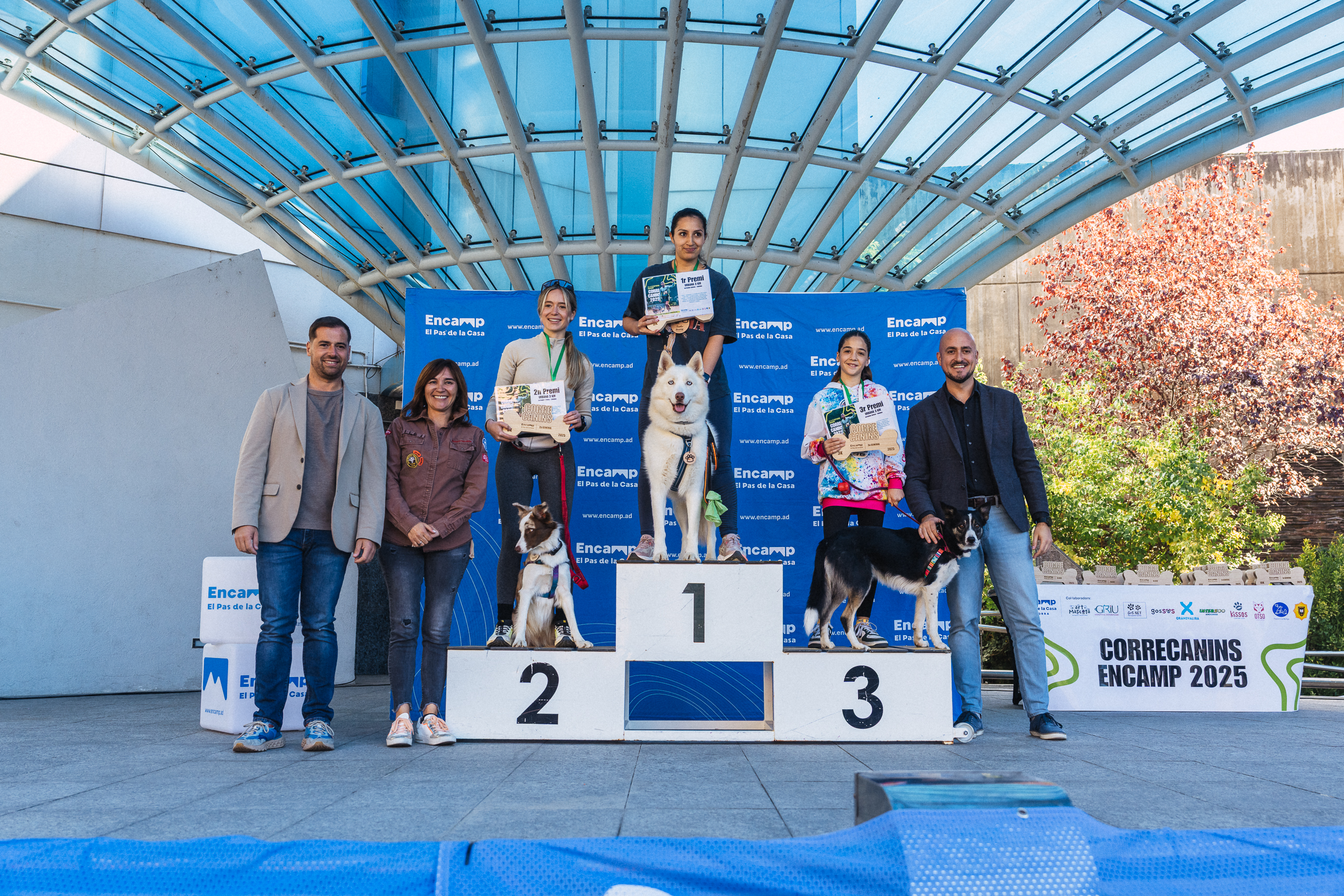20251004 CorreCanins Podi F 3k @RCAudiovisual @ComuEncamp.jpg