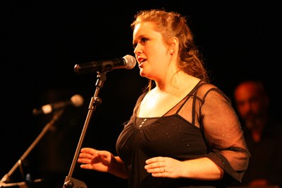 adele-001.jpg.