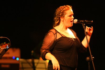 adele-013.jpg.