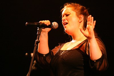 adele-021.jpg.