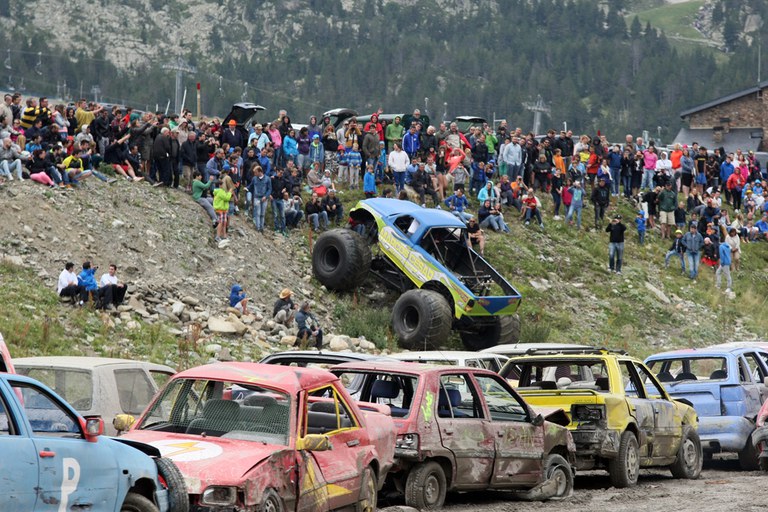 monster truck-008.JPG