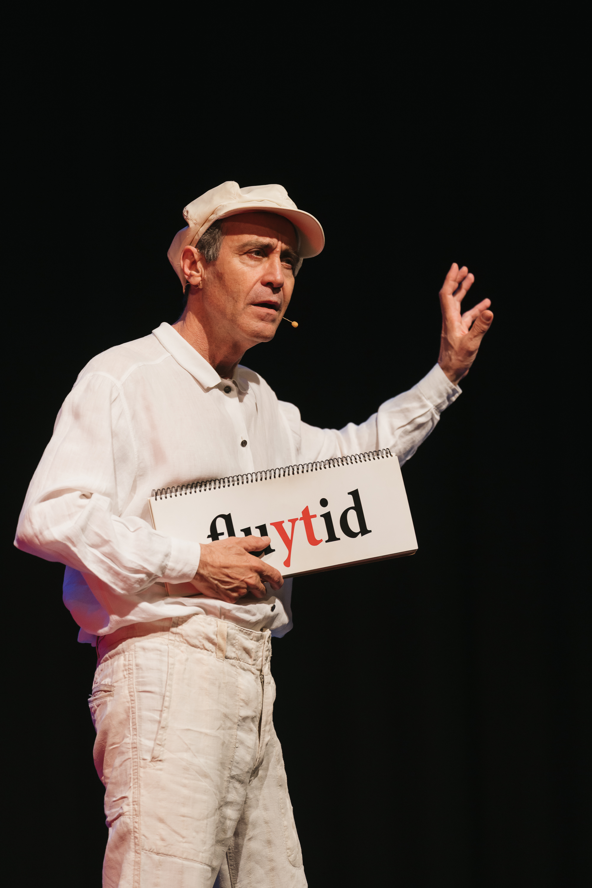 20260326 Dia mundial poesia Encamp @Rcaudiovisualsxcomuencamp (34).jpg