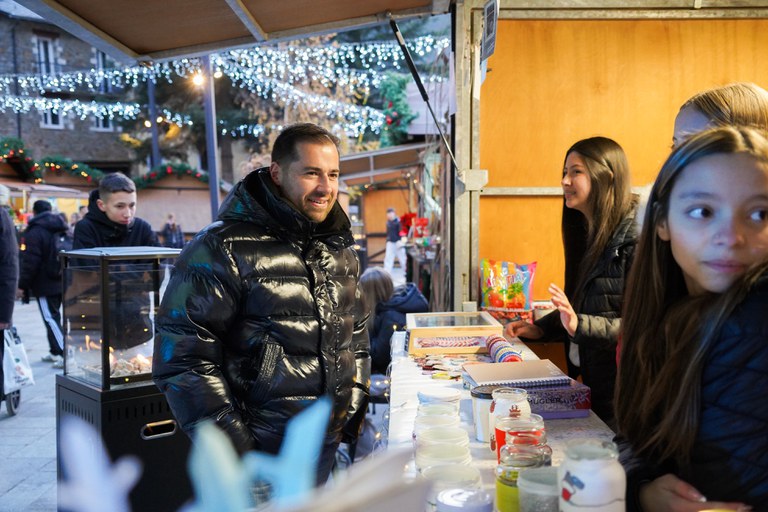 20251205 Fira de Santa Llúcia - divendres @ComuEncamp (17).jpg