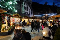 La Fira de Santa Llúcia d’Encamp combina artesania local i música en directe durant tot el pont