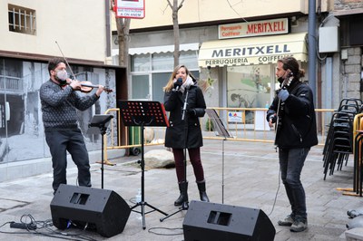 Fira de Santa Llúcia a la plaça Sant Miquel d'Encamp.