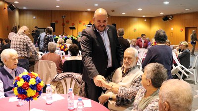 Festa Sant Jordi gent gran 2018-003.jpg.