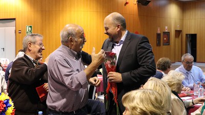 Festa Sant Jordi gent gran 2018-012.jpg.