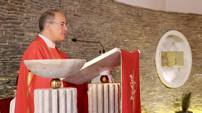 Homenatge al Sr. Salvador Caceres