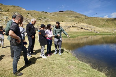 Visita i activitat pesca sense mort a l’estany del Cubil d’Encamp.