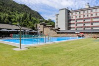 La piscina de la Mola obre les seves portes fins al 7 de setembre completament renovada
