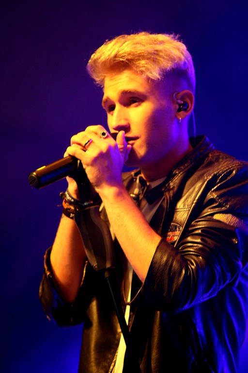 Auryn-012.jpg