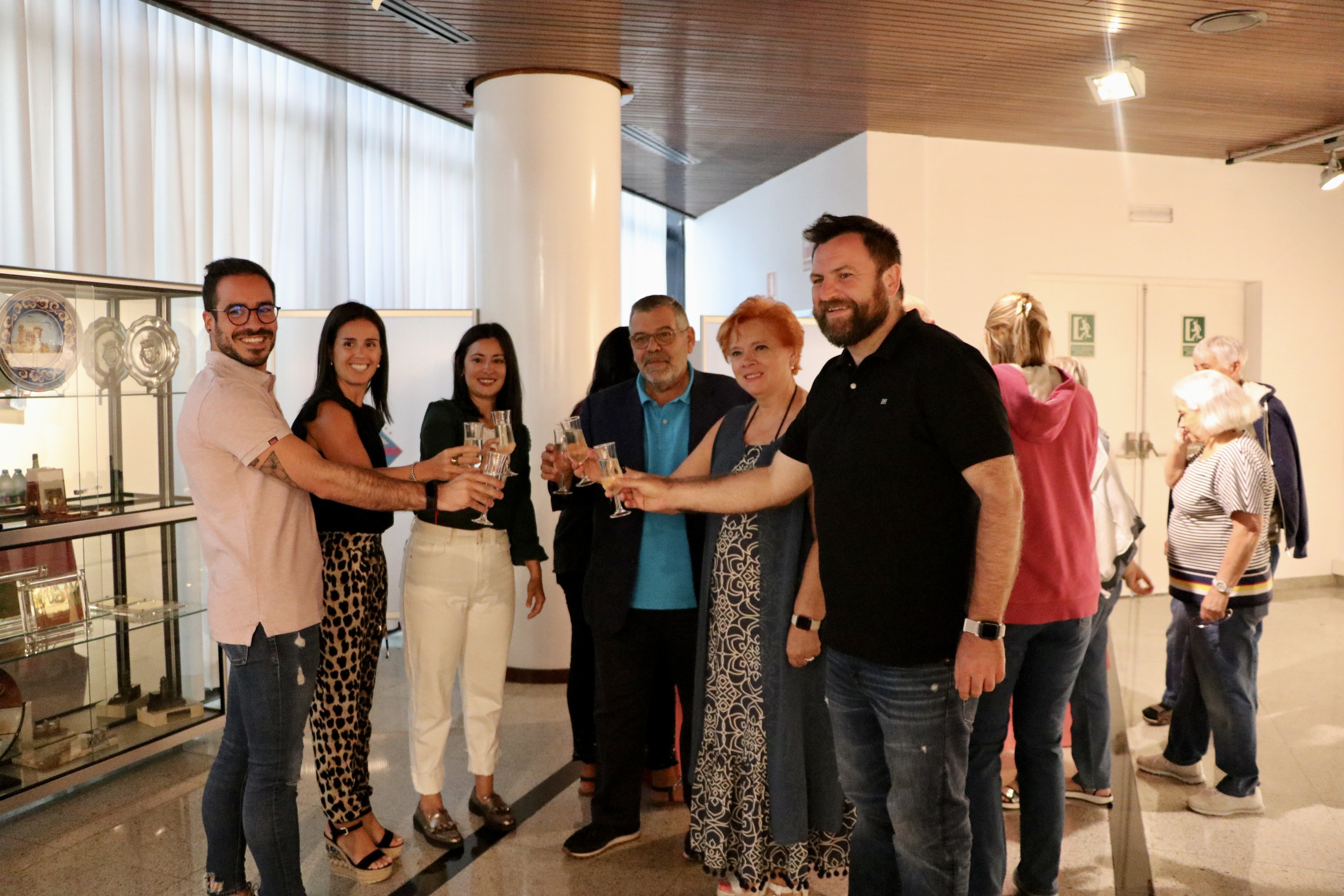 Inauguració de l'exposició d'Alicia Luño al Comú d'Encamp.