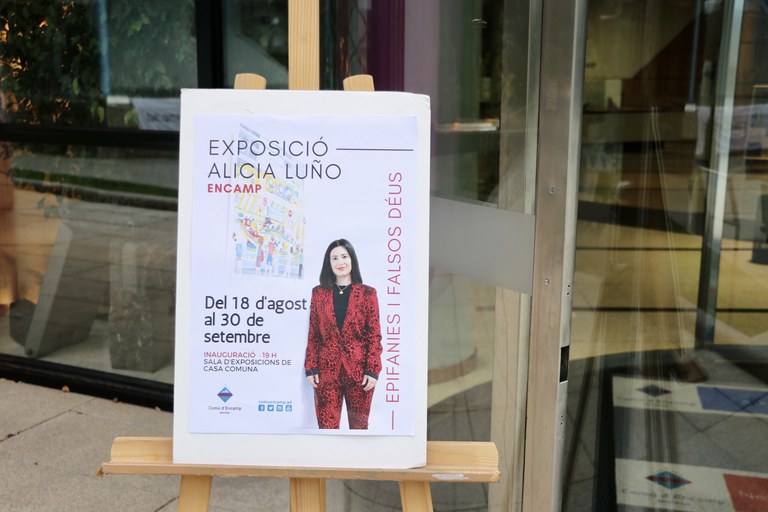 Inauguració de l'exposició d'Alicia Luño al Comú d'Encamp.