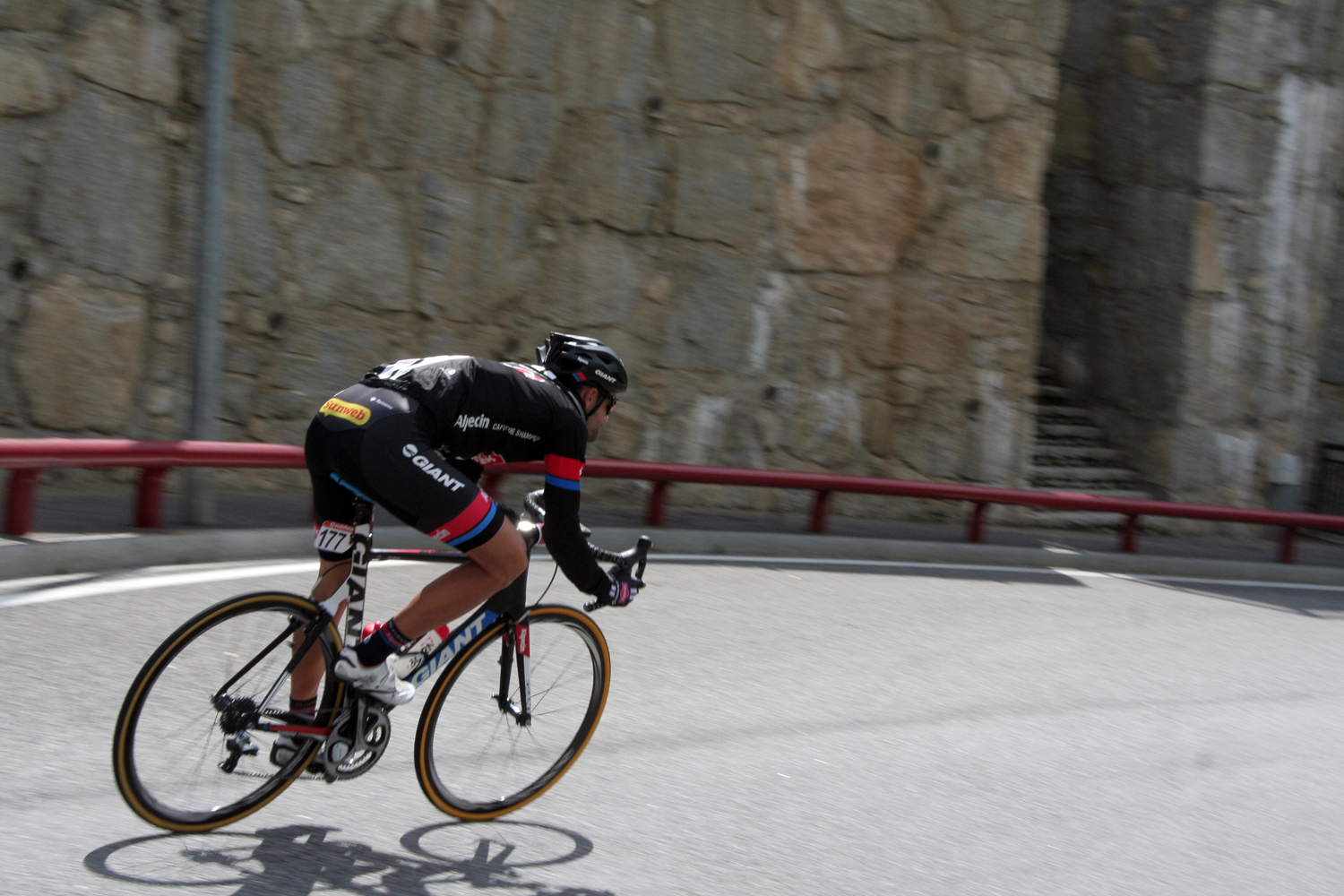La Vuelta 2015 - Encamp centre-026.jpg