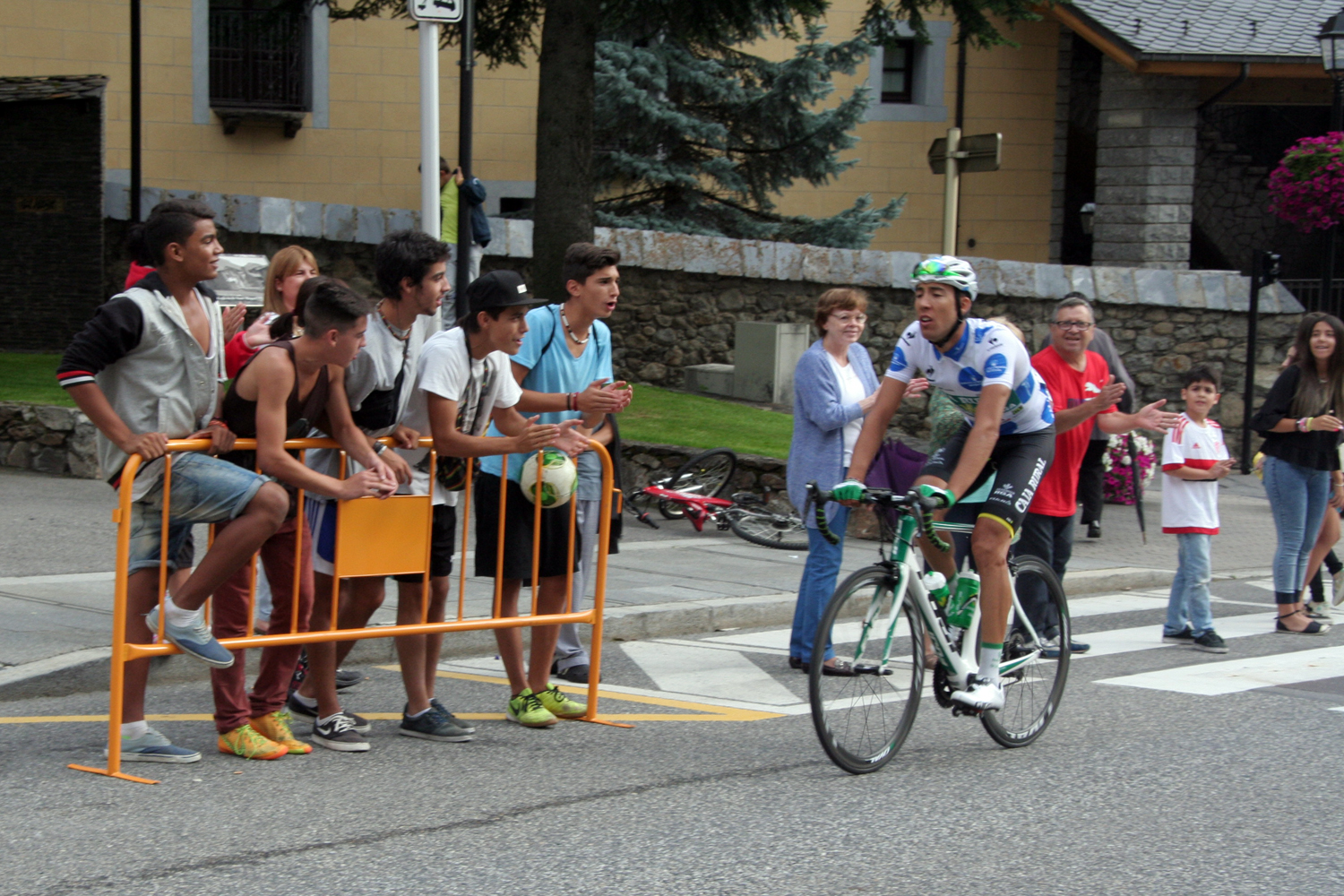 La Vuelta 2015 - Encamp centre-039.jpg