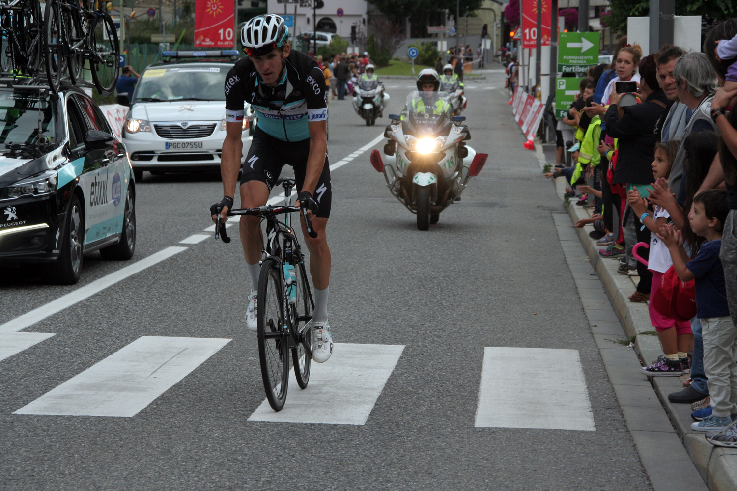 La Vuelta 2015 - Encamp centre-055.jpg