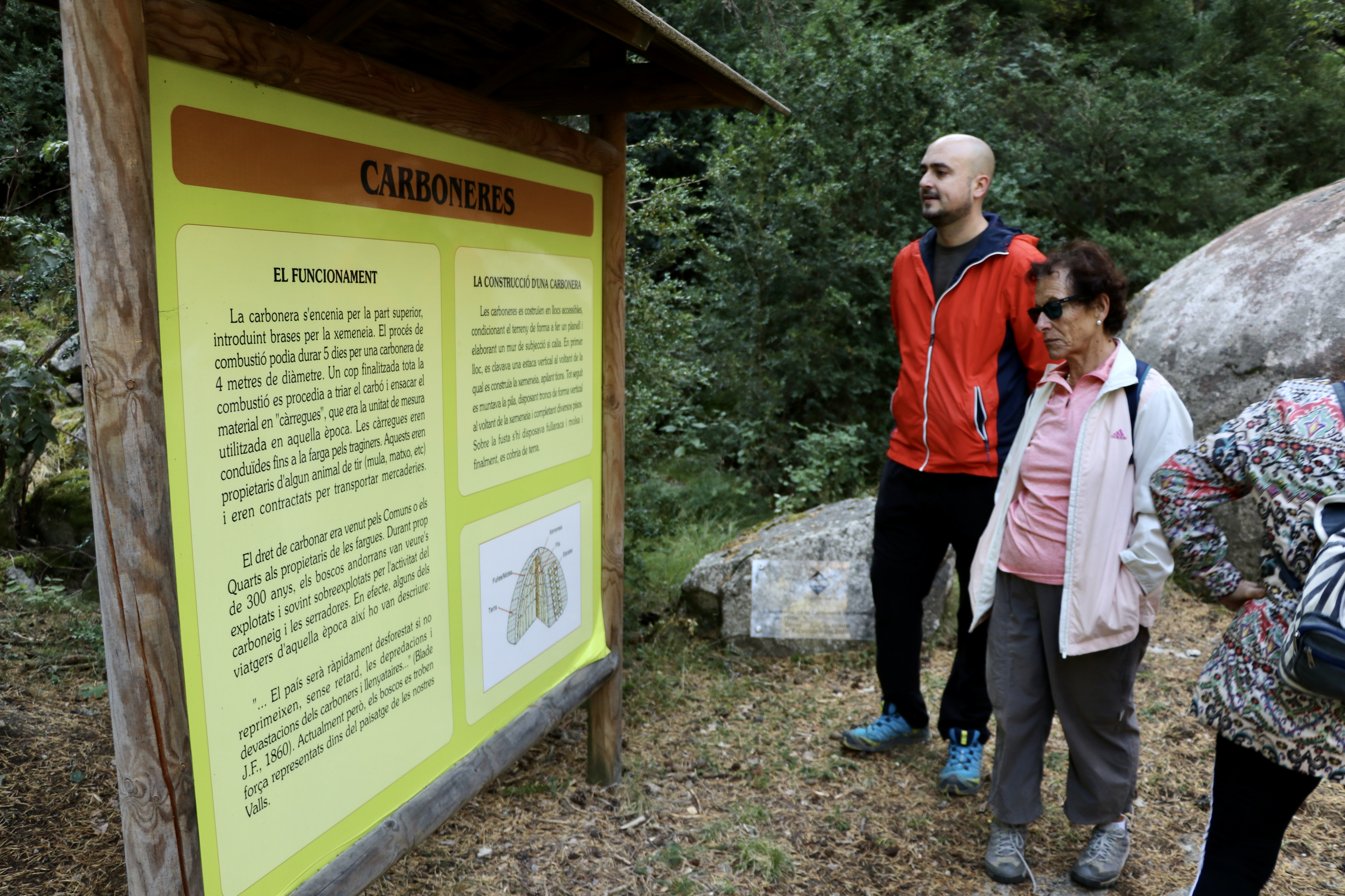 Sortida a Les Pardines i el llac d'Engolasters com a activitat del programa de lleure de la gent gran