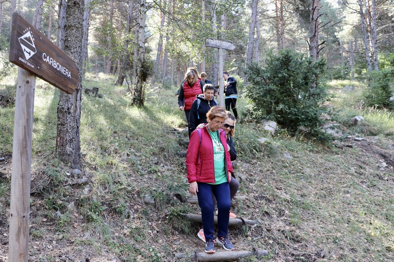 Sortida a Les Pardines i el llac d'Engolasters com a activitat del programa de lleure de la gent gran