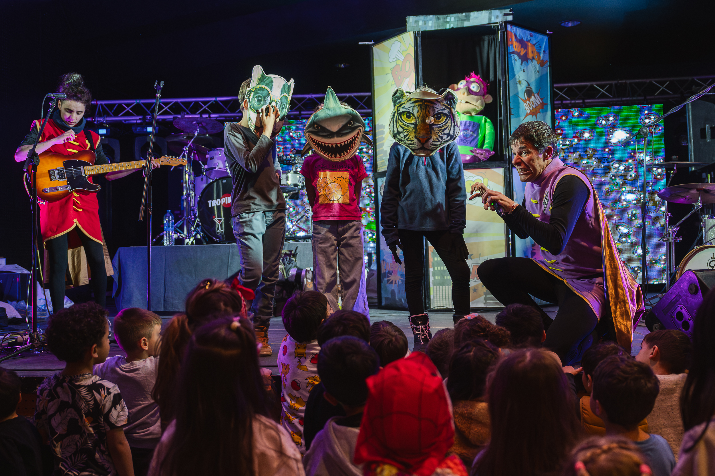 6 - Espectacle infantil Els superherois - CARNAVAL PAS DE LA CASA 2025  - 29.jpg