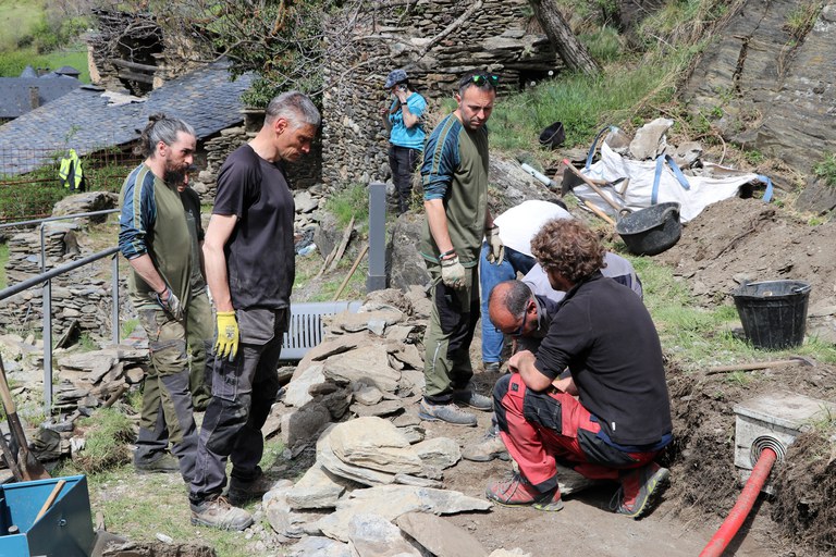 Curs de pedra seca impartit a Les Bons