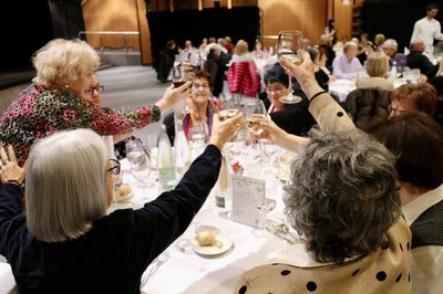 Dinar de Nadal de la gent gran a Encamp.