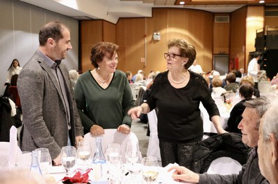Dinar de Nadal de la gent gran a Encamp.