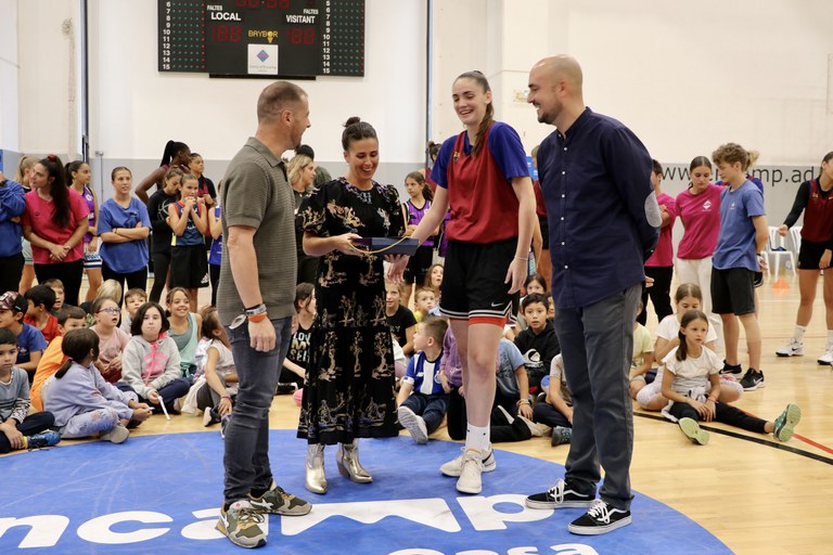 Estada del Barça CBS i activitat amb els i les infants de l'Àrea de Jovent i les joves de la Federació Andorrana de Basquetbol