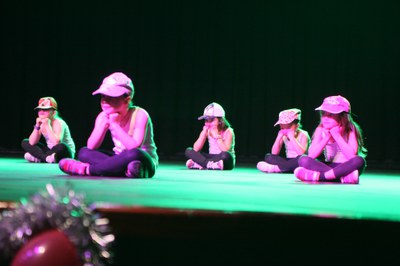 FESTIVAL DE LA NEU.