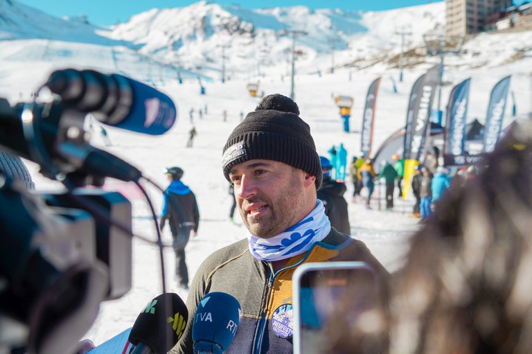 20251213 NeuFest - dissabte @ComuEncamp (27).jpg