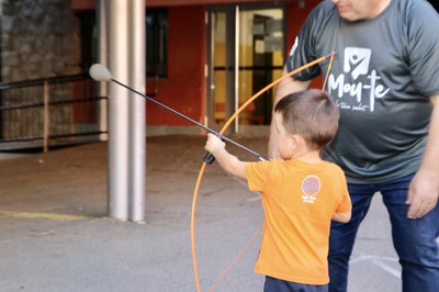Activitat de tir amb arc a Encamp en el marc de la 3a edició de ‘Mou-te per la teva salut’.