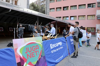 Activitat de tir amb arc a Encamp en el marc de la 3a edició de ‘Mou-te per la teva salut’.