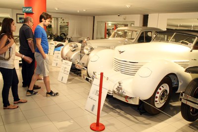 automòbils-05.jpg.