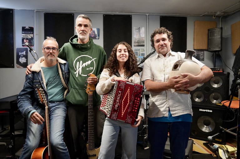 Assaig Pàgina en Blanc 